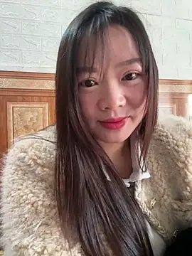 Snapshot of Hellen_111 chatting on December 15, 2025, 3:55 am Hellen 111 online show from December 15, 2025, 3:55 am