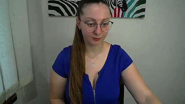  Annabelle Lee online show from November 23, 2025, 8:36 am