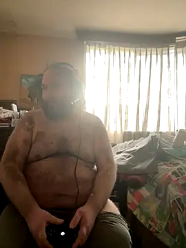 Snapshot of hairyhulk chatting on October 25, 2025, 10:15 pm hairyhulk online show from October 25, 2025, 10:15 pm