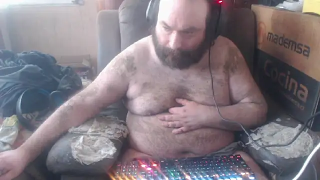 Snapshot of hairyhulk chatting on October 29, 2025, 2:19 pm hairyhulk online show from October 29, 2025, 2:19 pm