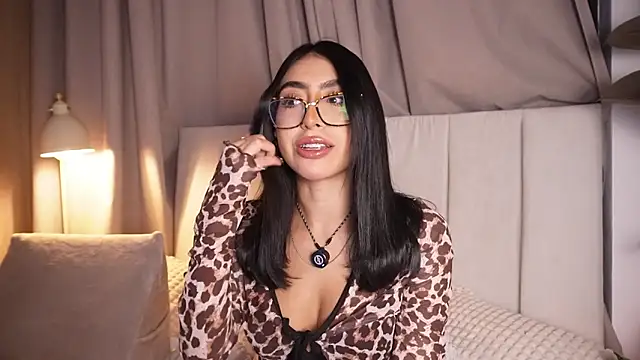 Snapshot of Sara_albrecht chatting on March 14, 2026, 1:34 am Sara albrecht online show from March 14, 2026, 1:34 am