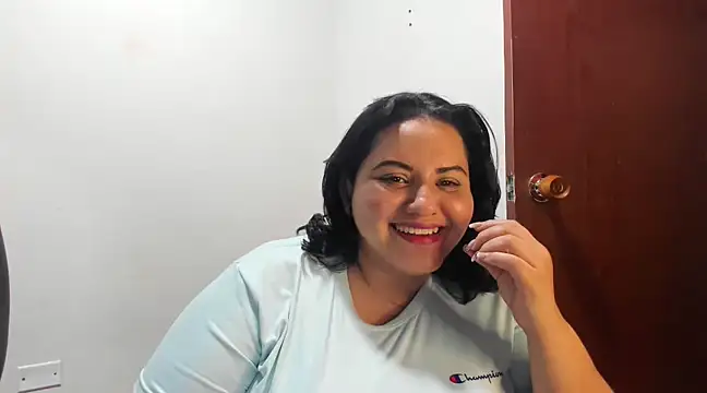 tetasgrandes karol online show from March 21, 2025, 9:12 pm