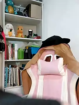 Snapshot of ItsNaiixa chatting on February 28, 2026, 12:55 am ItsNaiixa online show from February 28, 2026, 12:55 am