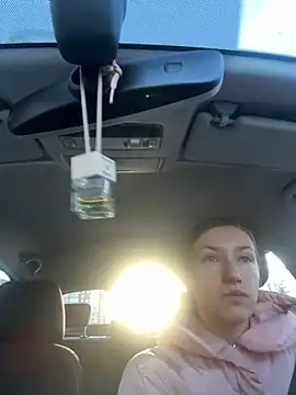 KateRedgar online show from November 14, 2025, 7:40 am