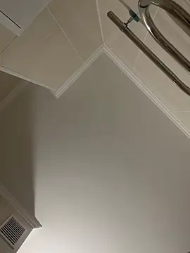 KateRedgar online show from January 15, 2026, 1:37 pm