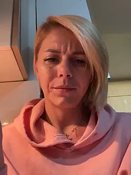 tanyagrey online show from October 16, 2025, 7:20 am