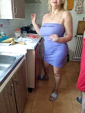 lamorbosa37 online show from July 14, 2026, 12:33 pm
