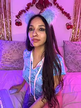 Snapshot of ThaliaRivera_ chatting on December 17, 2024, 7:29 am ThaliaRivera online show from December 17, 2024, 7:29 am