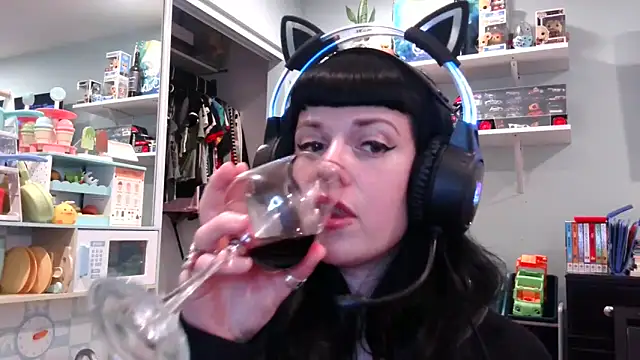 Snapshot of Marcelinegoddess chatting on February 14, 2025, 6:34 am Marcelinegoddess online show from February 14, 2025, 6:34 am