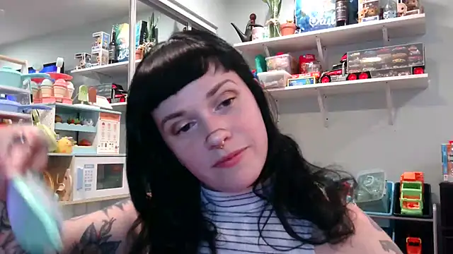 Snapshot of Marcelinegoddess chatting on February 27, 2025, 4:09 am Marcelinegoddess online show from February 27, 2025, 4:09 am