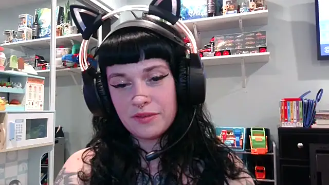 Snapshot of Marcelinegoddess chatting on February 28, 2025, 7:37 am Marcelinegoddess online show from February 28, 2025, 7:37 am