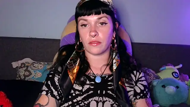 Snapshot of Marcelinegoddess chatting on October 3, 2025, 2:52 am Marcelinegoddess online show from October 3, 2025, 2:52 am