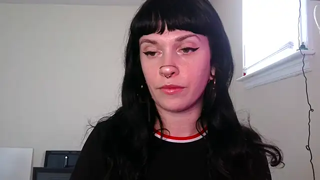 Marcelinegoddess online show from February 9, 2026, 4:44 pm