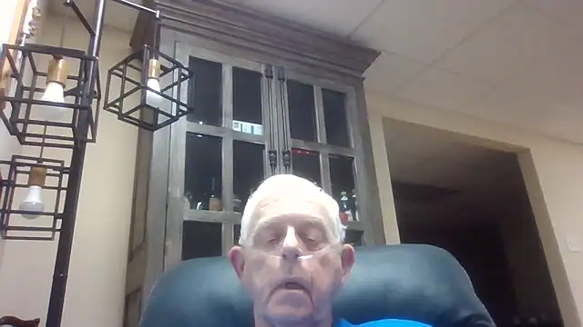 bootlegmanz online show from November 14, 2025, 9:02 pm