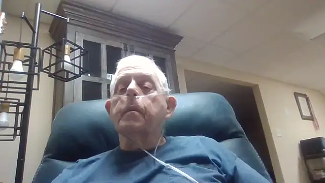 bootlegmanz online show from November 16, 2025, 2:55 pm