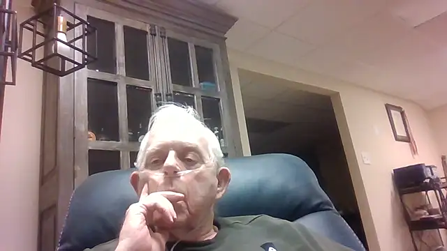 bootlegmanz online show from January 12, 2026, 4:45 pm