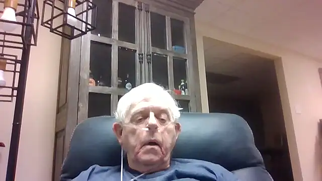 bootlegmanz online show from March 8, 2026, 2:43 pm