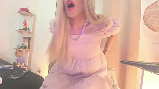 BarbieVenus online show from March 1, 2026, 5:15 pm