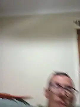 Snapshot of TheSouthernKing chatting on February 15, 2026, 6:59 pm TheSouthernKing online show from February 15, 2026, 6:59 pm