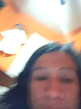 Snapshot of miicheele32 chatting on December 2, 2025, 8:41 am miicheele32 online show from December 2, 2025, 8:41 am