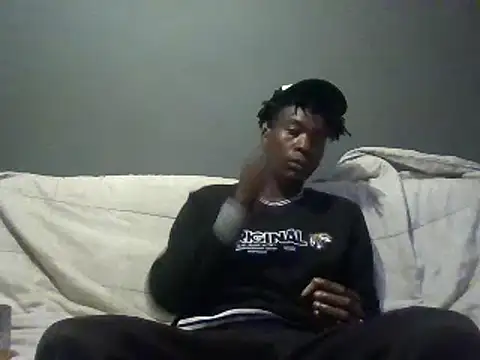 SmallGoodNutts online show from February 7, 2025, 4:37 am