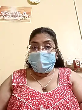 Snapshot of LAVERNIYA_ chatting on March 2, 2025, 2:43 pm LAVERNIYA online show from March 2, 2025, 2:43 pm