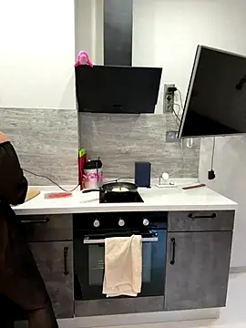 Snapshot of Charming_Daphny chatting on December 19, 2025, 5:25 am Charming Daphny online show from December 19, 2025, 5:25 am