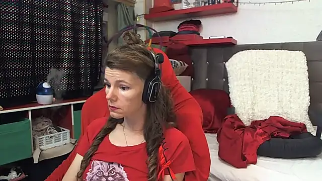 kellyterapy online show from February 13, 2025, 1:40 am