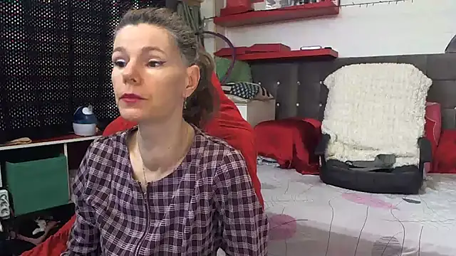 kellyterapy online show from February 15, 2025, 8:22 pm