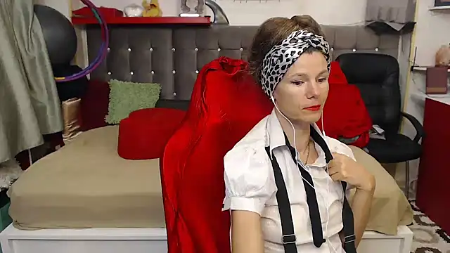 kellyterapy online show from October 13, 2025, 7:14 pm