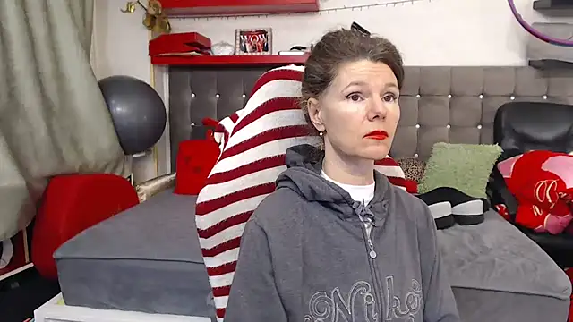 kellyterapy online show from February 4, 2026, 6:14 pm