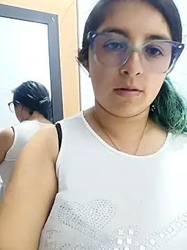 Snapshot of _Angelinaandrade_ chatting on September 9, 2025, 1:27 am Angelinaandrade online show from September 9, 2025, 1:27 am