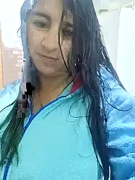  Angelinaandrade  online show from October 17, 2025, 1:31 am