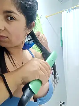 Snapshot of _Angelinaandrade_ chatting on March 20, 2026, 12:59 am Angelinaandrade online show from March 20, 2026, 12:59 am