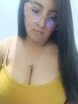 Snapshot of _Angelinaandrade_ chatting on July 23, 2026, 1:19 am Angelinaandrade online show from July 23, 2026, 1:19 am
