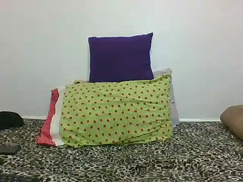 Cessylolla online show from March 19, 2025, 7:51 am