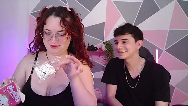 AndrewAnndCherry online show from June 18, 2026, 11:20 pm
