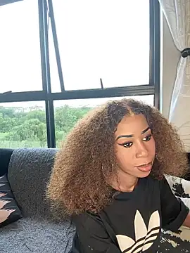 Snapshot of Dime-__ chatting on February 20, 2025, 2:35 pm Dime- online show from February 20, 2025, 2:35 pm