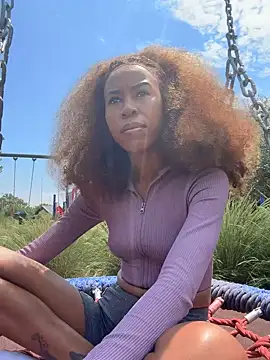 Snapshot of Dime-__ chatting on February 28, 2025, 10:20 am Dime- online show from February 28, 2025, 10:20 am