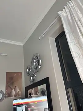 Snapshot of Dime-__ chatting on September 11, 2025, 9:37 pm Dime- online show from September 11, 2025, 9:37 pm