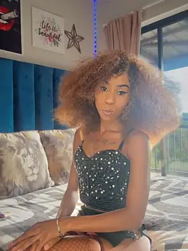 Snapshot of Dime-__ chatting on February 1, 2026, 3:43 pm Dime- online show from February 1, 2026, 3:43 pm