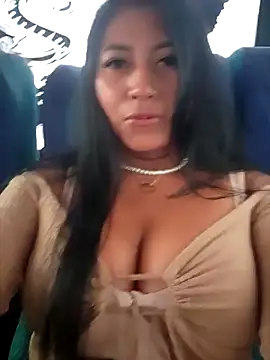 luisa16xxx online show from December 5, 2025, 7:21 pm