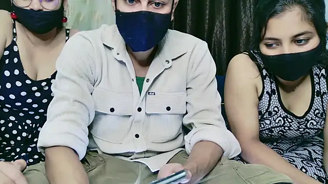 RupaliDixit online show from October 3, 2025, 4:59 pm