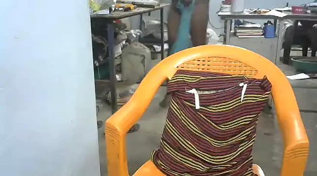 Snapshot of tamilsxman chatting on December 25, 2024, 12:48 am tamilsxman online show from December 25, 2024, 12:48 am
