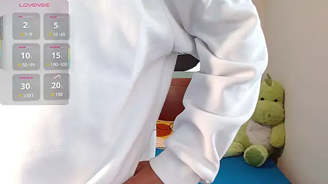 Jeffstyle18 online show from October 30, 2025, 2:40 pm