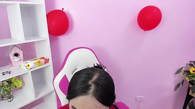 kaory azumi online show from February 19, 2025, 6:32 pm