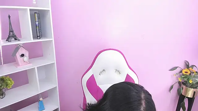 kaory azumi online show from February 28, 2025, 7:25 pm