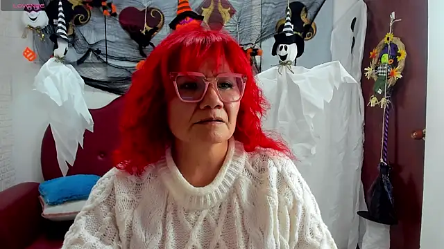 Salomeediaz  online show from October 20, 2025, 9:04 pm