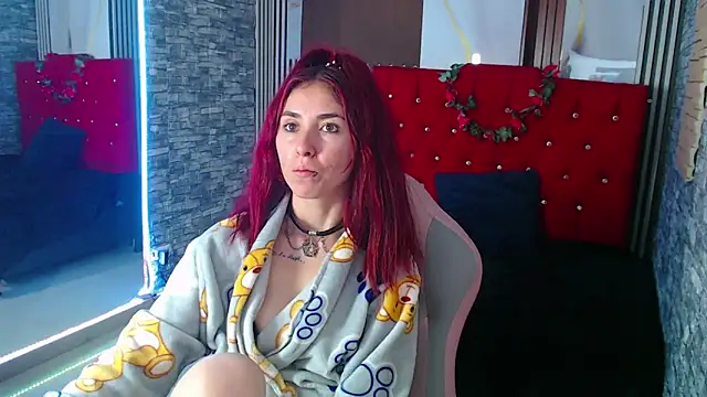 mildre303av online show from November 26, 2025, 8:54 pm