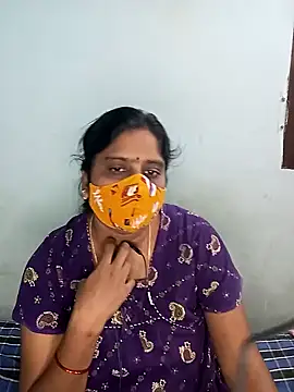 Snapshot of lakshmi-28 chatting on January 8, 2025, 10:27 pm lakshmi-28 online show from January 8, 2025, 10:27 pm